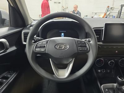 2026 Hyundai Venue — photo 19 view