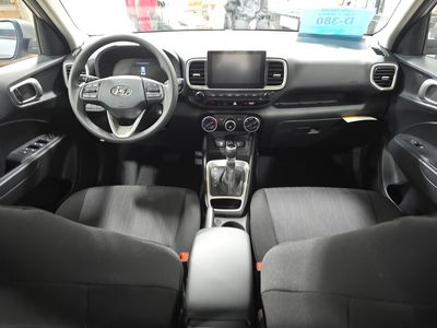 2026 Hyundai Venue — photo 12 view