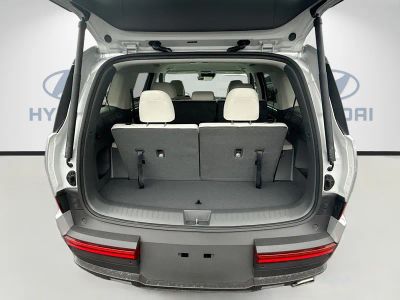 2026 Hyundai SANTA FE — photo 18 view