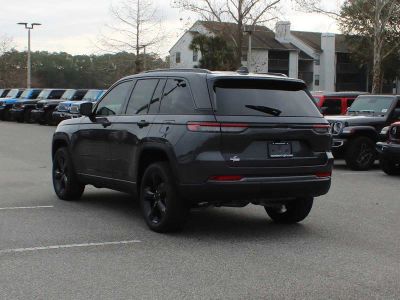 2026 Jeep Grand Cherokee — interior view