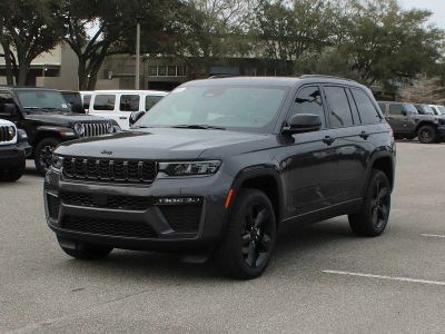 2026 Jeep Grand Cherokee — detail view