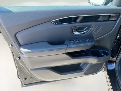 2025 Honda Pilot — photo 19 view