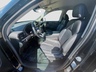 2025 Honda Pilot — photo 18 view
