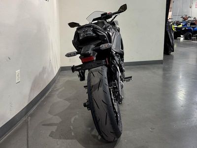 2026 Kawasaki Ninja 650 ABS - Photo 8