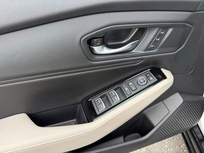 2023 Honda Accord Hybrid - Photo 13