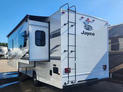 2026 Jayco Redhawk - Photo 2