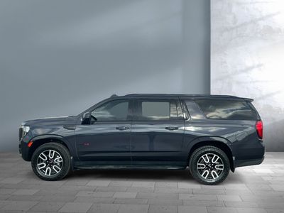 2023 GMC Yukon XL - Photo 3