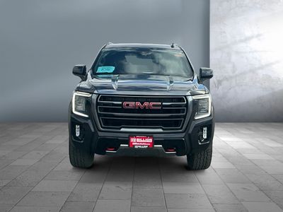 2023 GMC Yukon XL - Photo 2