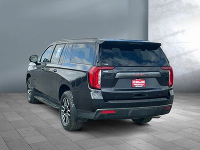 2023 GMC Yukon XL - Photo 4