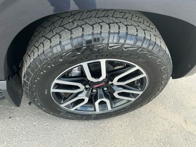 2023 GMC Yukon XL - Photo 22