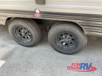2025 Gulf Stream RV Yellowstone Classic - Photo 6