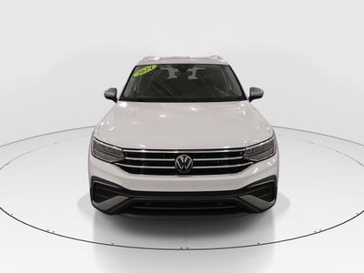 2024 Volkswagen Tiguan - Photo 2