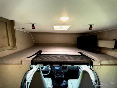 2021 Coachmen Freelander — photo 7 view