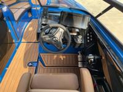 2026 Yamaha 255 XD - Photo 20