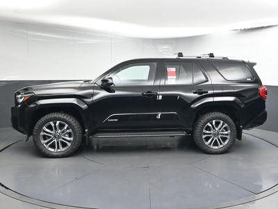 2025 Toyota 4Runner Limited SUV — photo 7 view