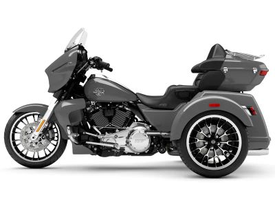 2026 Harley-Davidson Street Glide 3 Limited - Photo 2