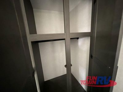 2025 Venture RV Stratus - Photo 46