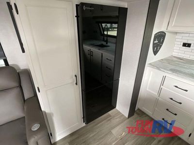 2025 Venture RV Stratus - Photo 27