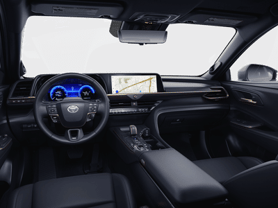 2026 Toyota Toyota Crown Signia - Photo 5