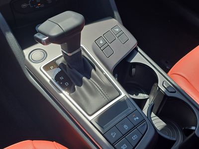2026 Kia Sportage - Photo 28