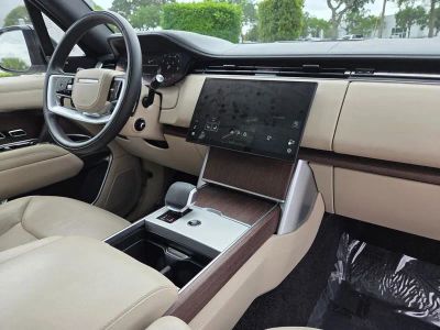 2024 Land Rover Range Rover — photo 28 view