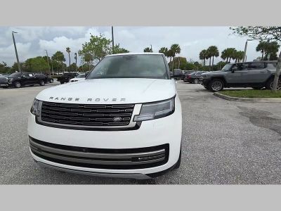 2024 Land Rover Range Rover — photo 45 view