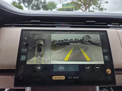 2024 Land Rover Range Rover — photo 14 view