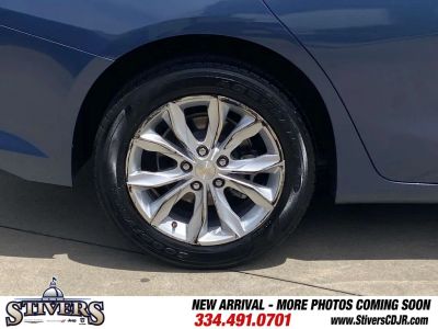 2025 Chevrolet Malibu - Photo 44