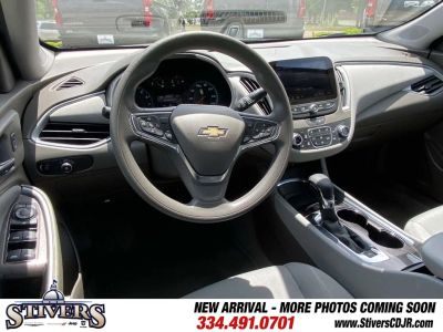 2025 Chevrolet Malibu - Photo 47
