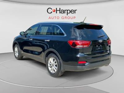 2020 Kia Sorento — detail view