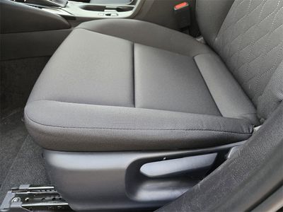 2026 Toyota Corolla - Photo 16