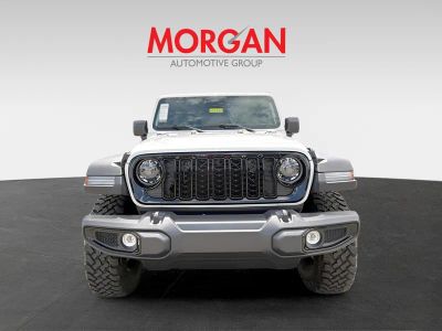 2026 Jeep Wrangler — photo 8 view