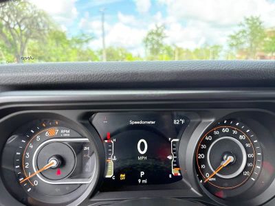 2026 Jeep Wrangler — photo 17 view