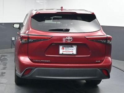 2026 2022 Toyota Highlander XLE SUV - Photo 6