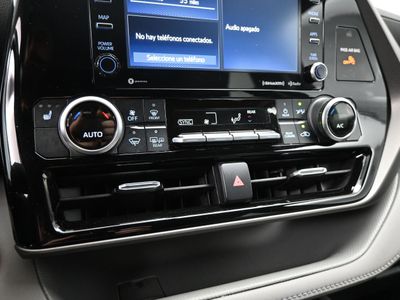 2026 2022 Toyota Highlander XLE SUV - Photo 13