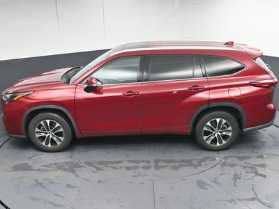 2026 2022 Toyota Highlander XLE SUV - Photo 37