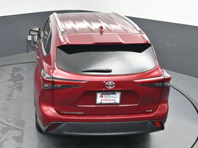 2026 2022 Toyota Highlander XLE SUV - Photo 35
