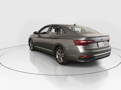 2024 Volkswagen Jetta - Photo 5