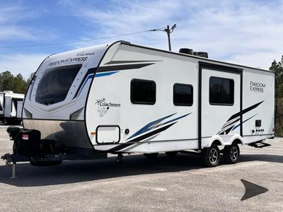 2022 Coachmen RV Freedom Express - Photo 8