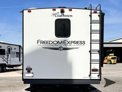 2022 Coachmen RV Freedom Express - Photo 12