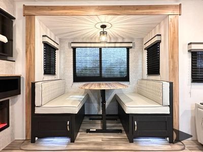 2022 Coachmen RV Freedom Express - Photo 38