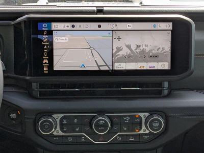2026 Jeep Gladiator — photo 18 view