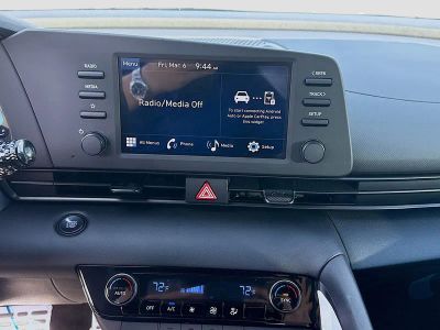 2026 Hyundai ELANTRA — photo 10 view