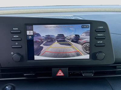 2026 Hyundai ELANTRA — photo 11 view