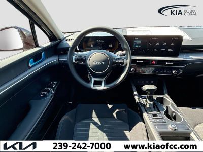 2026 Kia K5 — photo 16 view