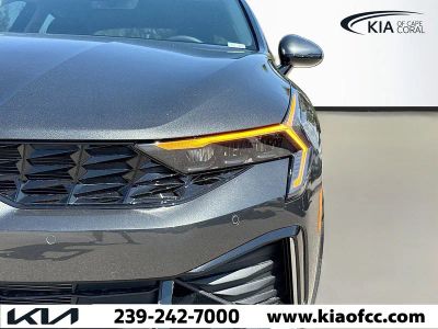 2026 Kia K5 — photo 8 view
