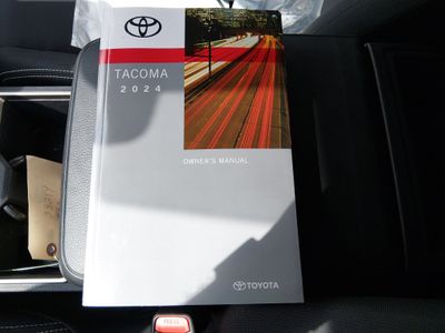 2024 Toyota Tacoma 4WD - Photo 16