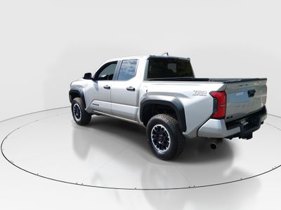 2024 Toyota Tacoma 4WD - Photo 5