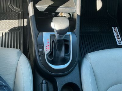 2023 Kia Forte - Photo 12