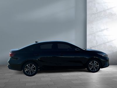 2023 Kia Forte - Photo 7